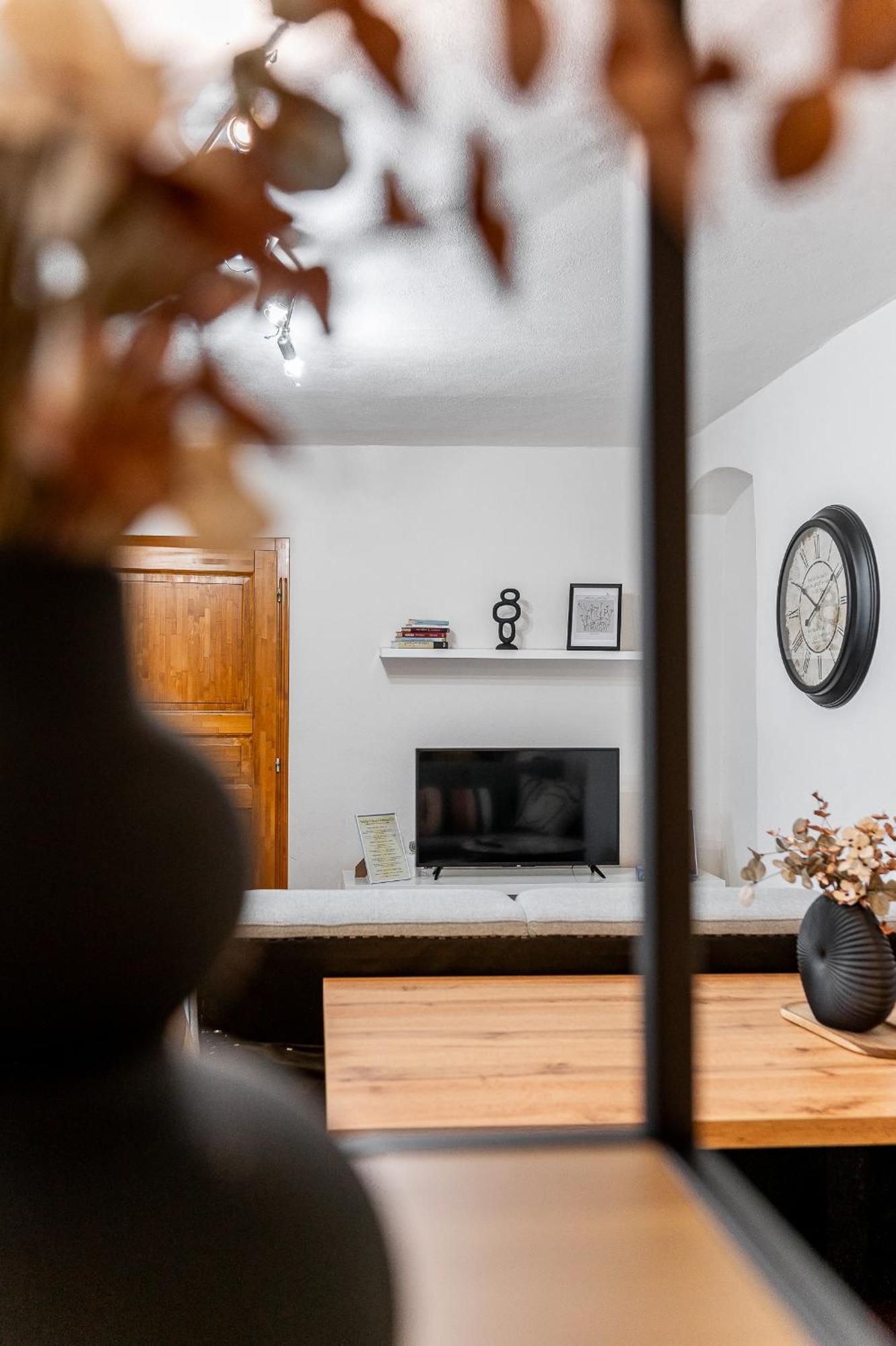 K1 Piatok Sobota Disco Cez Tyzden Tichy Apartman Кошице Экстерьер фото