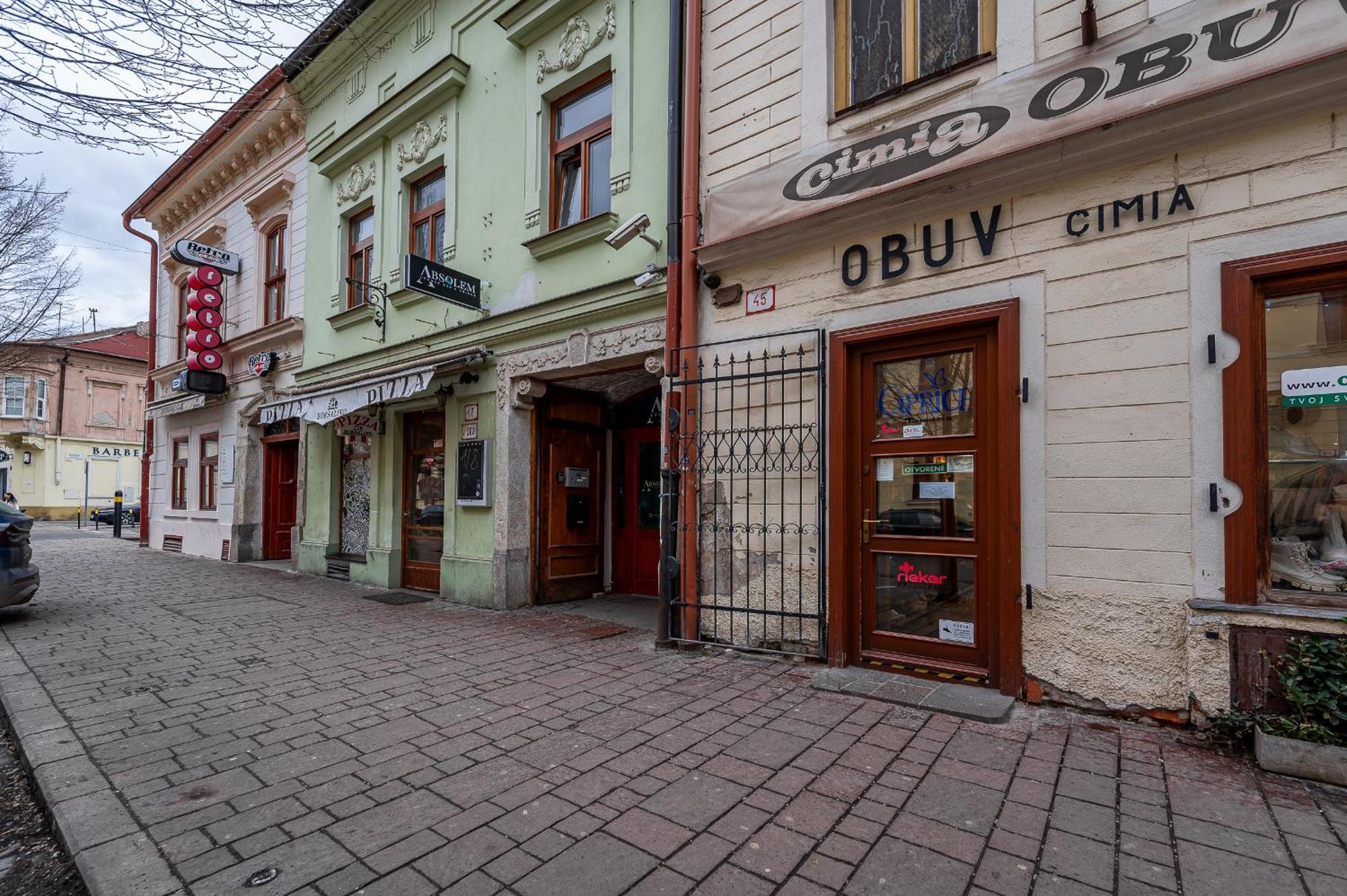 K1 Piatok Sobota Disco Cez Tyzden Tichy Apartman Кошице Экстерьер фото