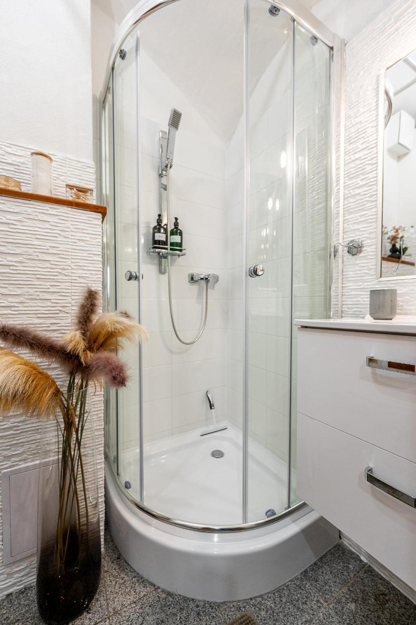 K1 Piatok Sobota Disco Cez Tyzden Tichy Apartman Кошице Экстерьер фото