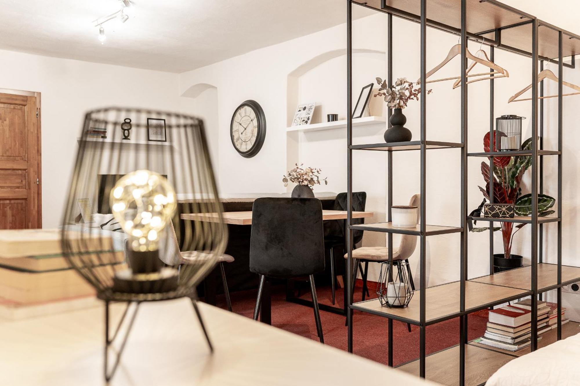 K1 Piatok Sobota Disco Cez Tyzden Tichy Apartman Кошице Экстерьер фото